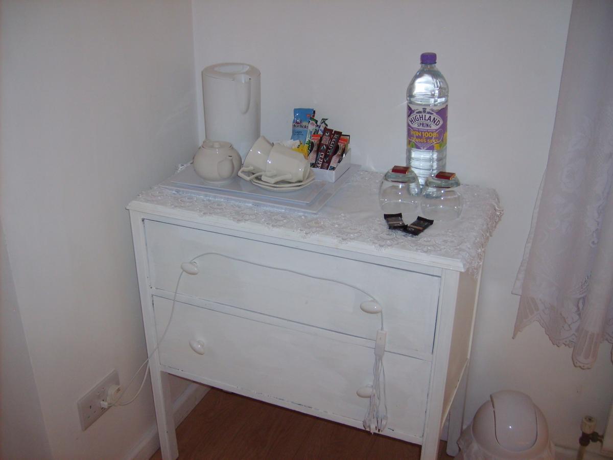 Barnfield B&B Saint Osyth Exterior foto